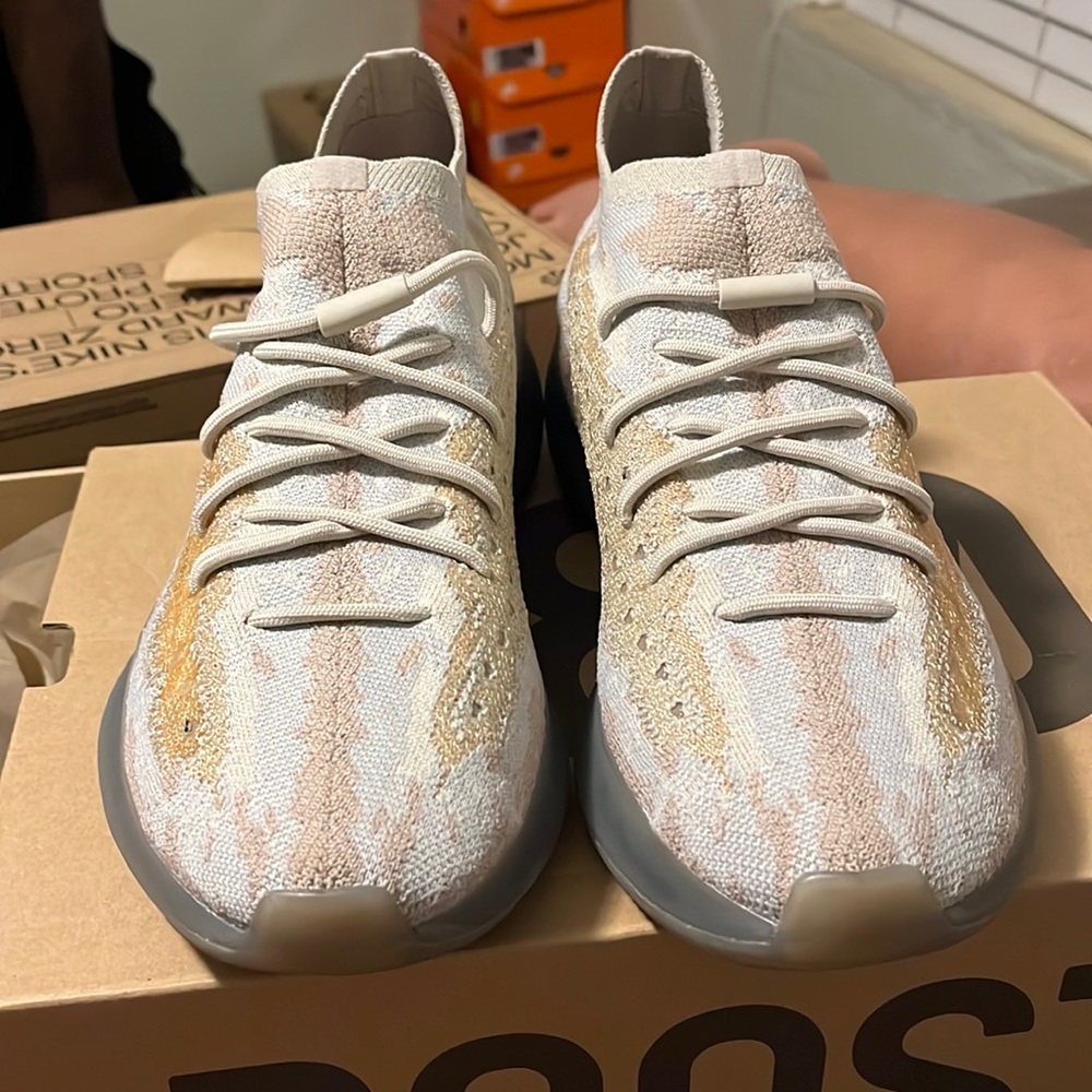 Yeezy boost 380